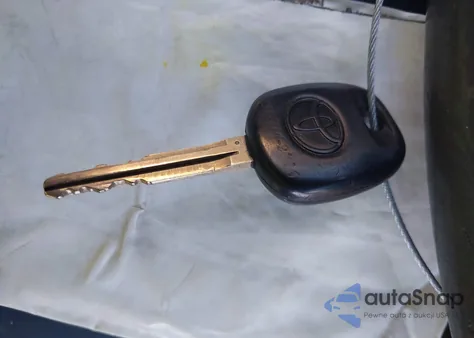 2006 Toyota Corolla Ce из США, поврежденный, VIN 2T1BR32E66C628944